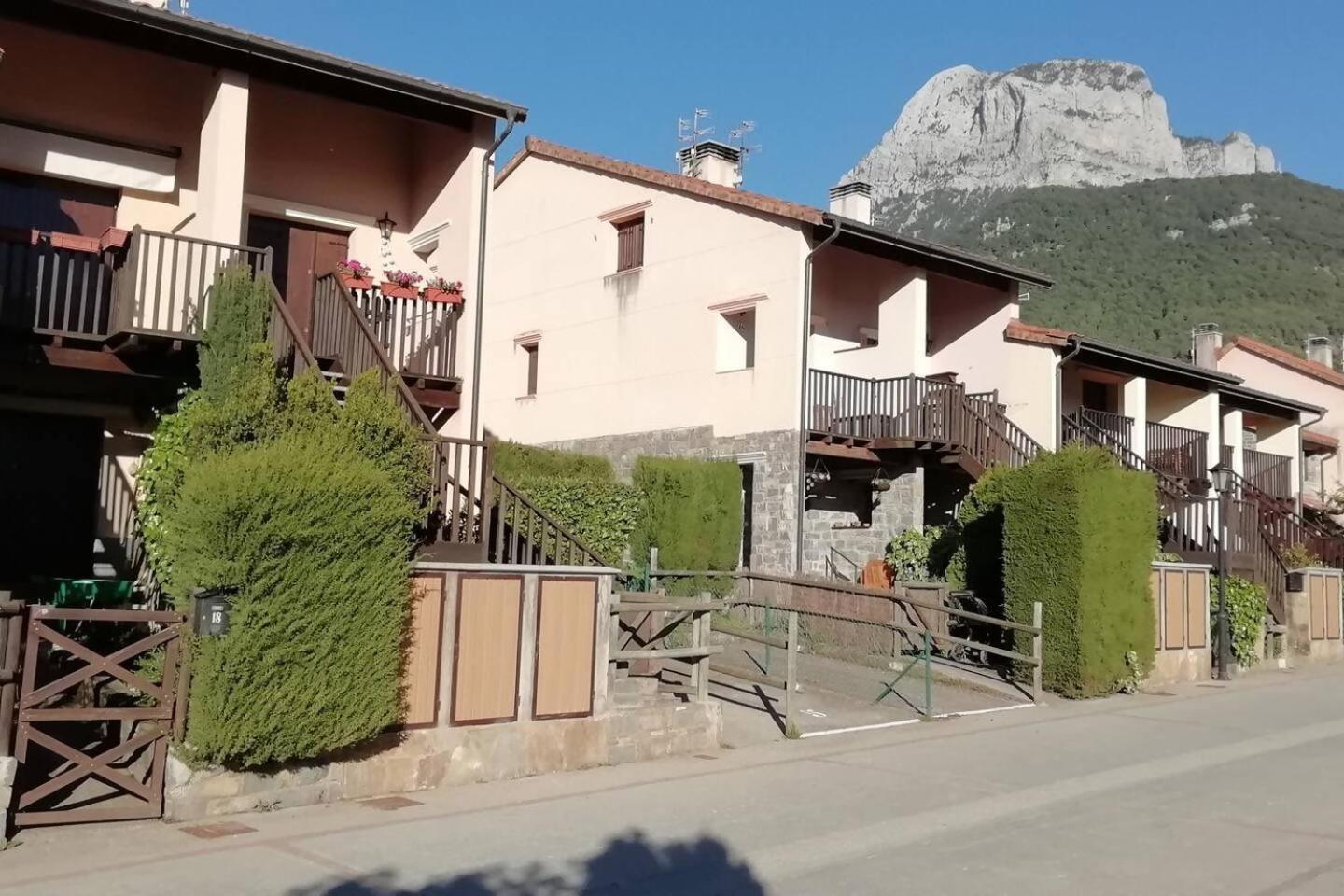 Laspuña Duplex La Valle Ordesaainsa מראה חיצוני תמונה